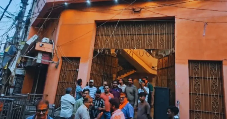 बस्तिन बाजार स्थित दुर्गा मंदिर को श्रद्धालुओं के लिए खोला गया