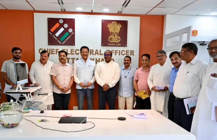 CEO Uttarakhand Dr BVRC Purushottam meeting with political parties for voter list revision 2026