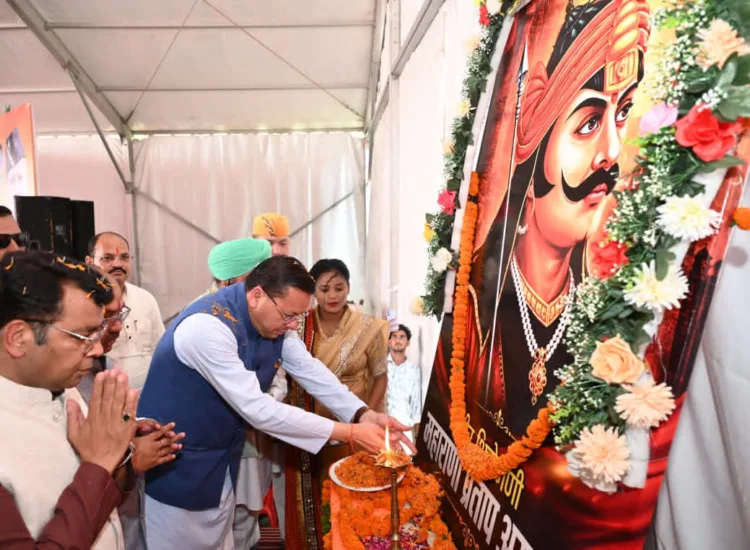 CM Pushkar Singh Dhami addressing a gathering at Nanakmatta Uttarakhand