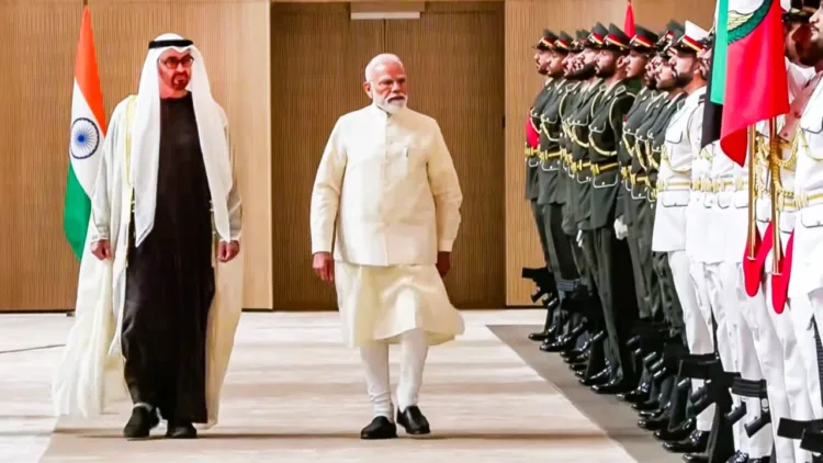 भारत के प्रधानमंत्री नरेन्द्र मोदी ने संयुक्त अरब अमीरात में दोस्ती और सहयोग की एक नई इबारत लिखी