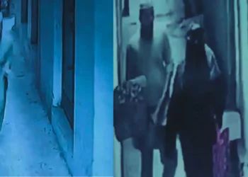 मौलाना की हरकत CCTV में कैद हो गई