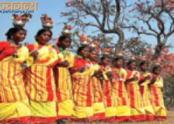 प्रकृति की पूजा करता जनजाति समाज