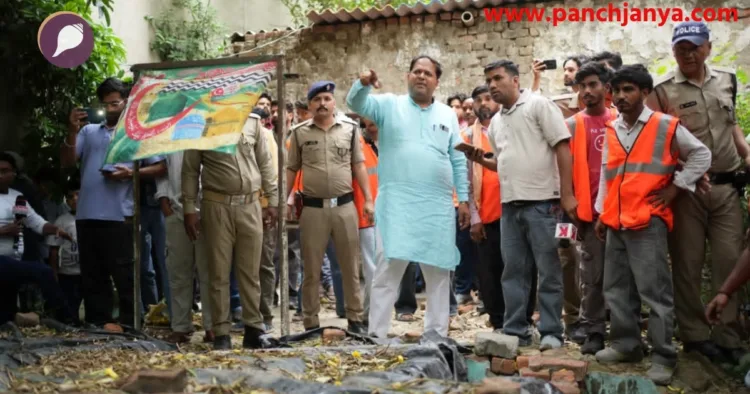 Rudrapur Illegal Mazar Government Land