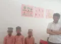 पीएमश्री स्कूल में हिंदू छात्राएं हिजाब में नजर आईं