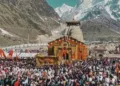 चार धाम में आस्था का सैलाब