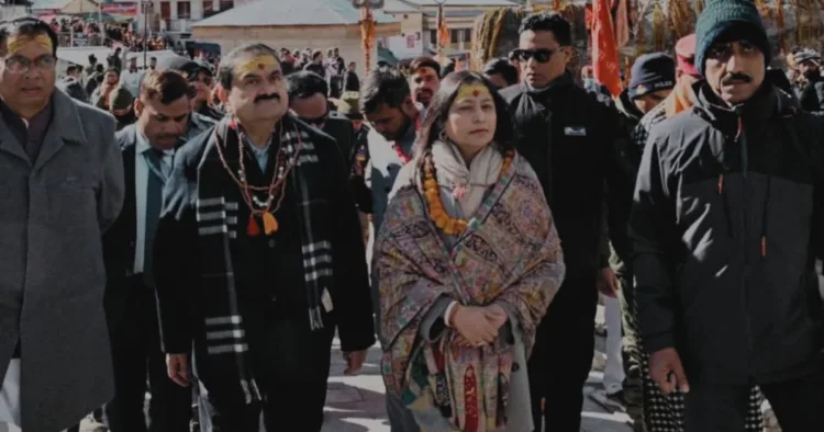 उद्योगपति गौतम अडानी केदारनाथ पहुंचे