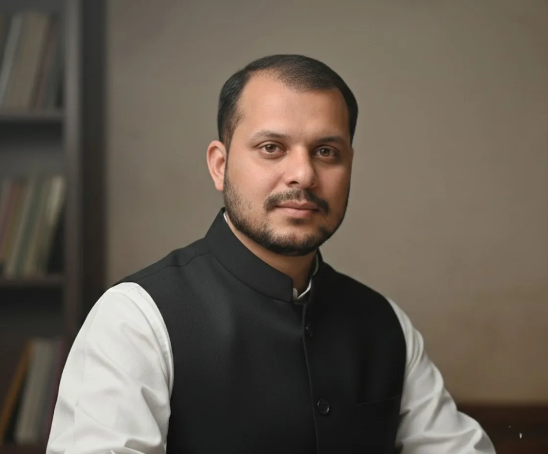 विप्लव विकास