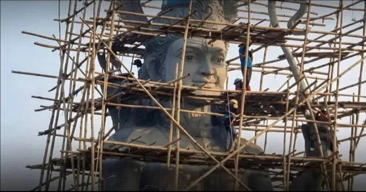 Bangladesh halt Sriram statue contruction