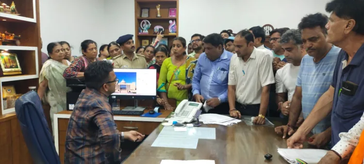 Bhavnagar Disturbed Areas Act Protest Hindu Samaj Rally Gujarat Collector Memorandum
