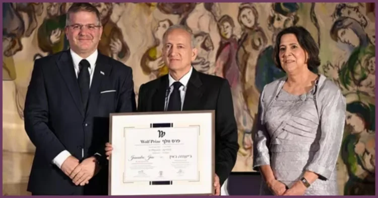 indian physicist jainendra k jain wins prestigious wolf prize in physics