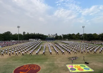 RSS Sangh Shiksha Varg Ghaziabad Prakat Samaroh Area Pracharak Mahendra Air Vice Marshal Anil Tiwari