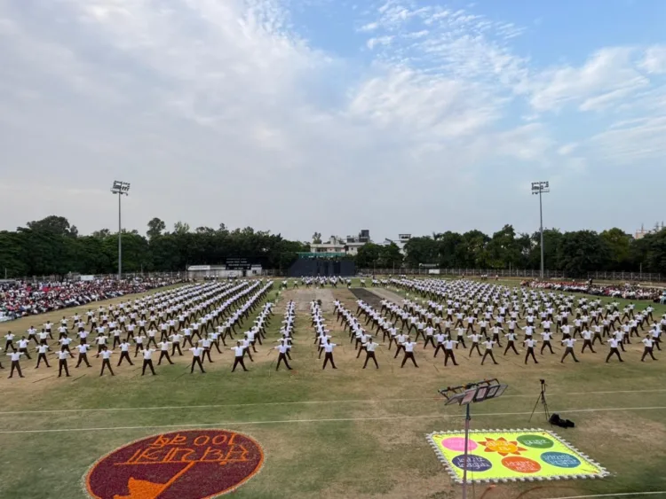 RSS Sangh Shiksha Varg Ghaziabad Prakat Samaroh Area Pracharak Mahendra Air Vice Marshal Anil Tiwari