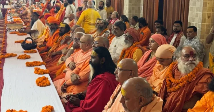 हरिद्वार में संत समाज की ऐतिहासिक बैठक