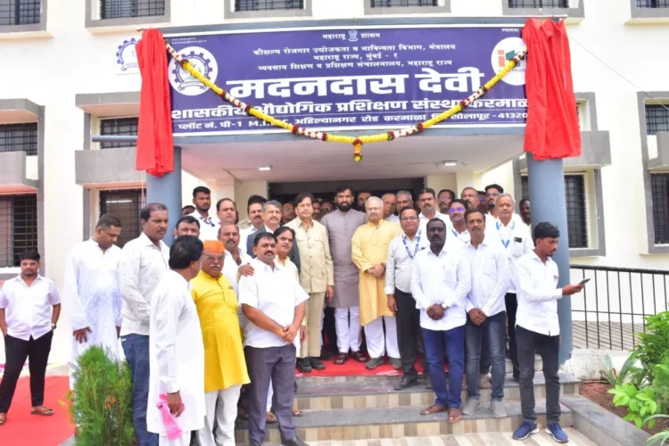solapur karmala iti renamed after rss leader madandas devi sunil ambekar
