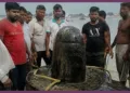 Varanasi Ganga River 2 quintal Shivling found Mauryan Empire