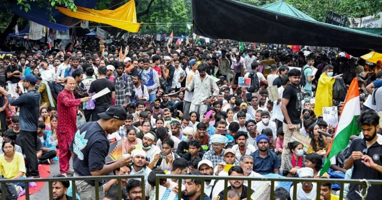 जंतर मंतर पर नीट परीक्षा को लेकर हुआ था प्रदर्शन