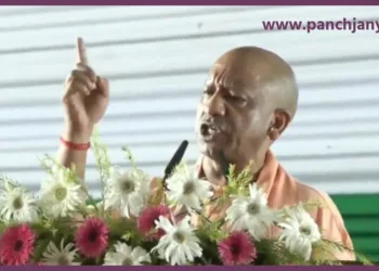 CM Yogi in Gorakhpur Yogi Adityanath Samajwadi Party Congress Ram Bhakt UP Politics