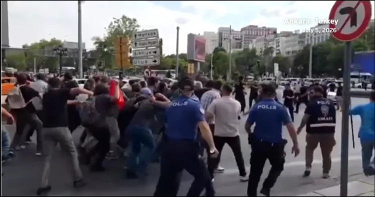Leftist protest in turkey