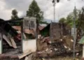 मणिपुर में मैतेई समुदाय के घरों में आग लगा दी गई