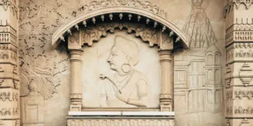 उज्जैन में श्री महाकालेश्वर ज्योतिर्लिंग मंदिर परिसर में श्रीमंत सुभेदार राणोजीराव सिंधिया का चित्रण।