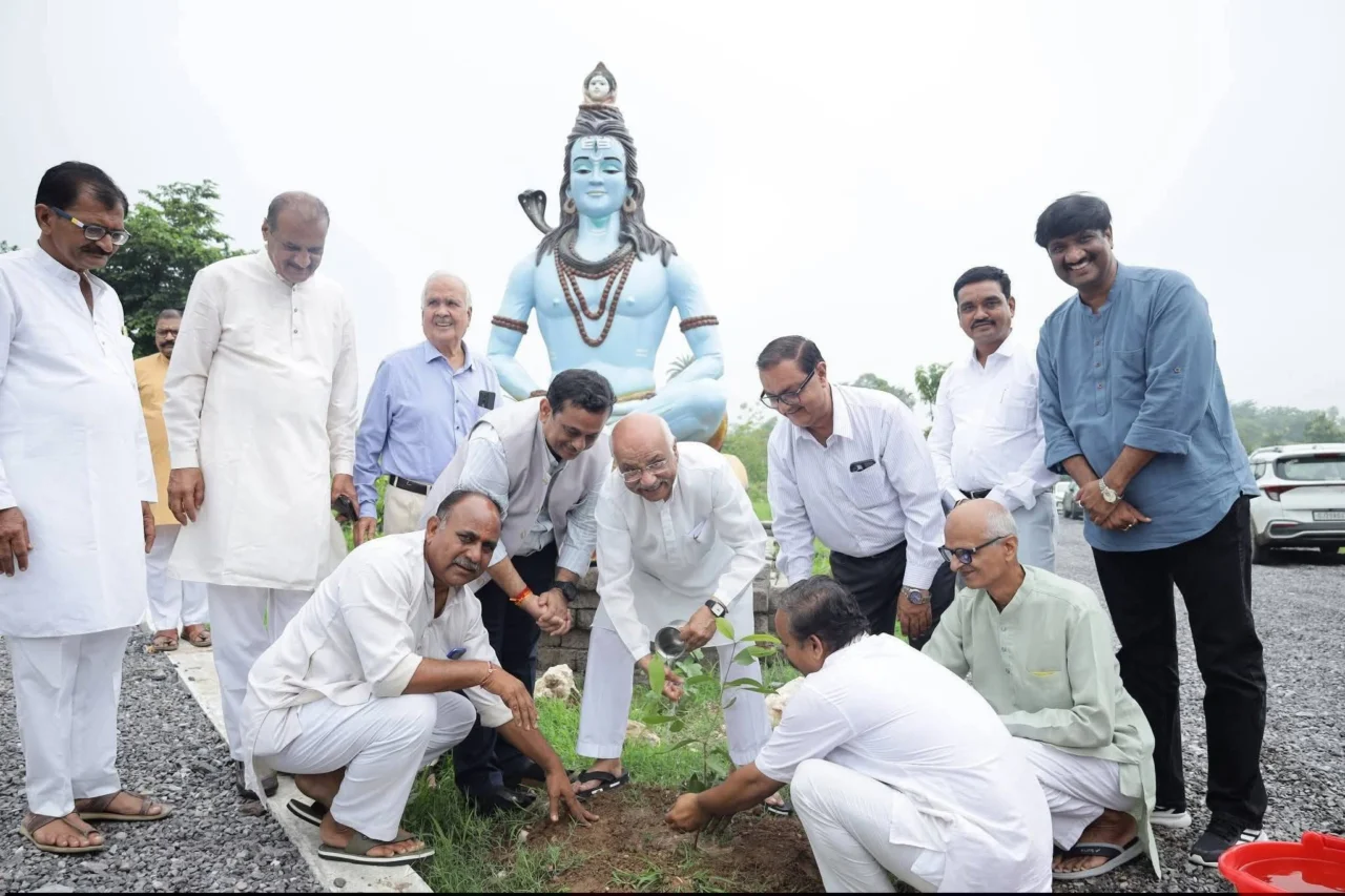 Suresh Soni RSS Seva Bharti Tribal Empowerment Center Meghnagar Panchjanya