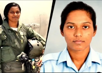 स्क्वाड्रन लीडर भवाना कांत बनीं भारत की पहली महिला फाइटर पायलट