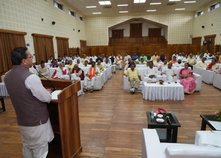 CM Pushkar Singh Dhami Mahendra Bhatt Dehradun Dayitvdhari Meeting Panchjanya