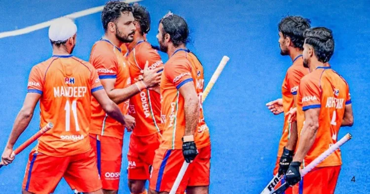 हॉकी मैच में भारत ने पाकिस्तान को हराया