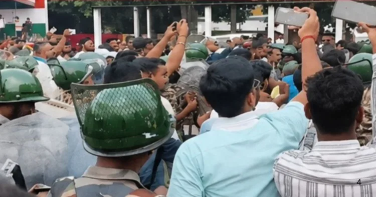 झारखंड में छात्रों का प्रदर्शन