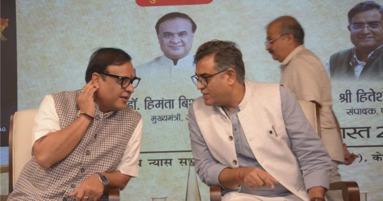 असम के मुख्यमंत्री डॉ. हिमंत बिस्वा सरमा और पाञ्चजन्य के संपादक श्री हितेश शंकर जी