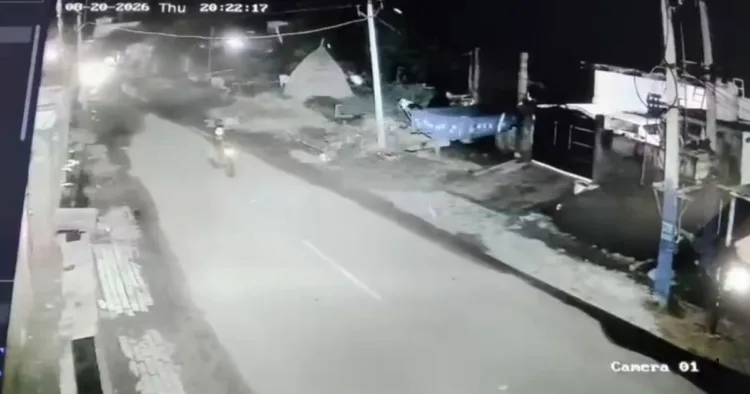 सीसीटीवी फुटेज में भागता दिखा हमलावर