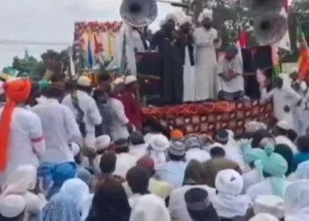 जुलूस में दिया गया उन्मादी भाषण