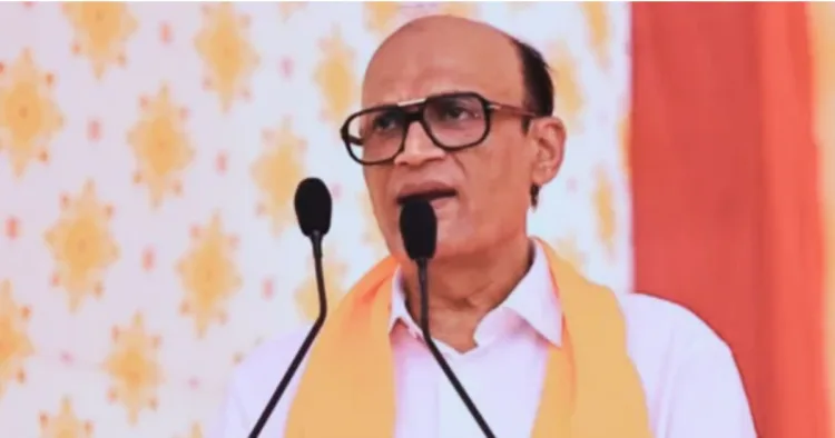 सतीश पटेल ने मांजलपुर उपचुनाव में कांग्रेस को 30,000 से ज़्यादा वोटों से हराया।
