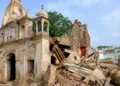 100 years old Hindu temple demolished in PAKISTAN