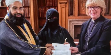 archbishop of canterbury revokes-award-to pro osama imam tahir ashrafi