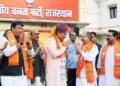 जयपुर स्थित भाजपा प्रदेश कार्यालय में सोमवार को राजस्थान नगरीय निकाय चुनाव 2026 के शानदार परिणामों का जश्न मनाते मुख्यमंत्री भजनलाल शर्मा और प्रदेश भाजपा अध्यक्ष मदन राठौड़।