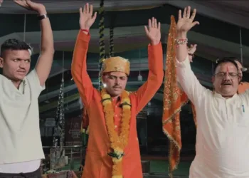 अनीश ने अपनाया सनातन धर्म