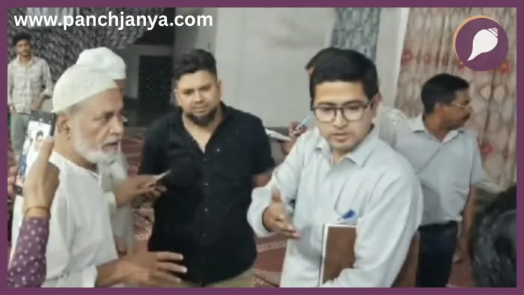 Kotdwar Illegal Madarsa Sealed DM Swati Bhadauria Raid Jama Masjid Panchjanya