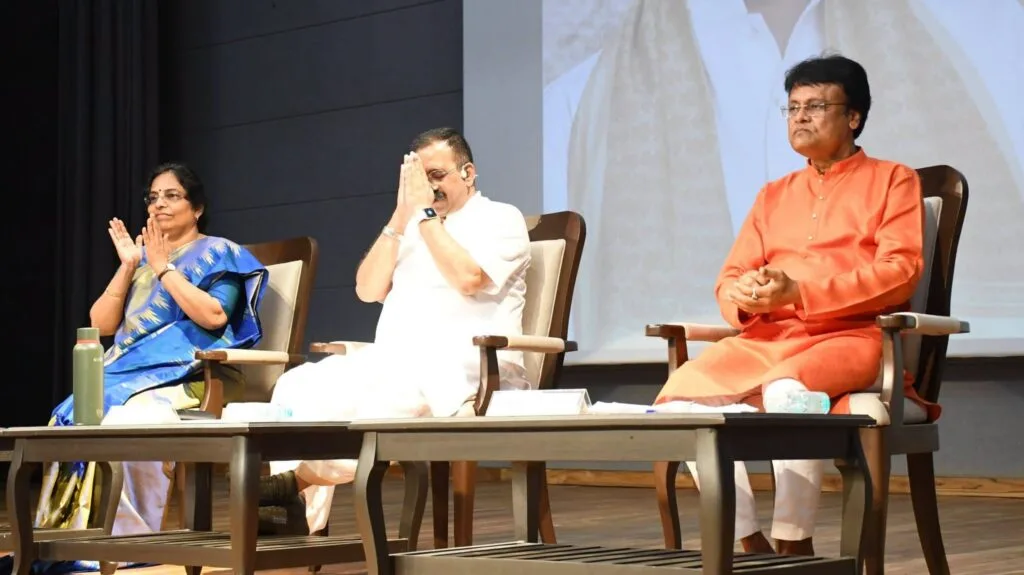 mcu bhopal special lecture on swami vivekananda chicago address mukul kanitkar