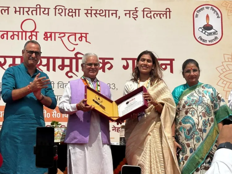 Namami Bharatam Vande Mataram 1 Crore People Singing Asia India Book of Records Panchjanya