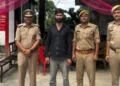 पुलिस की गिरफ्त में आरोपी शाकिब