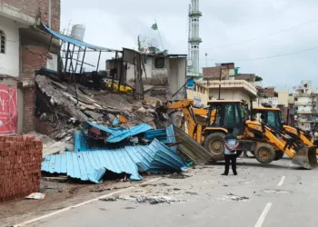 Varanasi Bulldozer Action Zaika Restaurant Demolition VDA Kachhari Road Widening Panchjanya