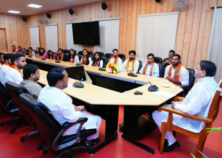 CM Pushkar Singh Dhami Meets ABVP Newly Elected Office Bearers Dehradun Panchjanya