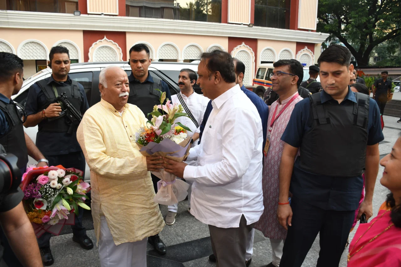 RSS Chief Dr Mohan Bhagwat Launches Dnyaneshwari App Youtube Series Mumbai Ravindra Natya Mandir Panchjanya
