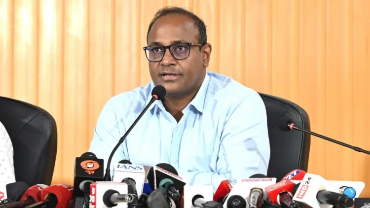 मुख्य निर्वाचन अधिकारी डॉ. बी.वी.आर.सी. पुरुषोत्तम